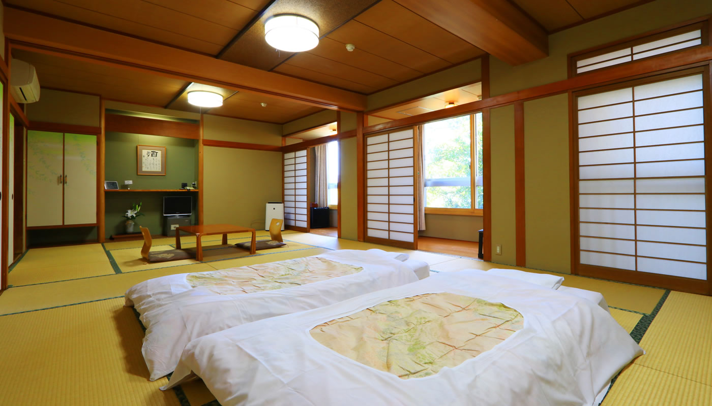 Japanese- style room for group